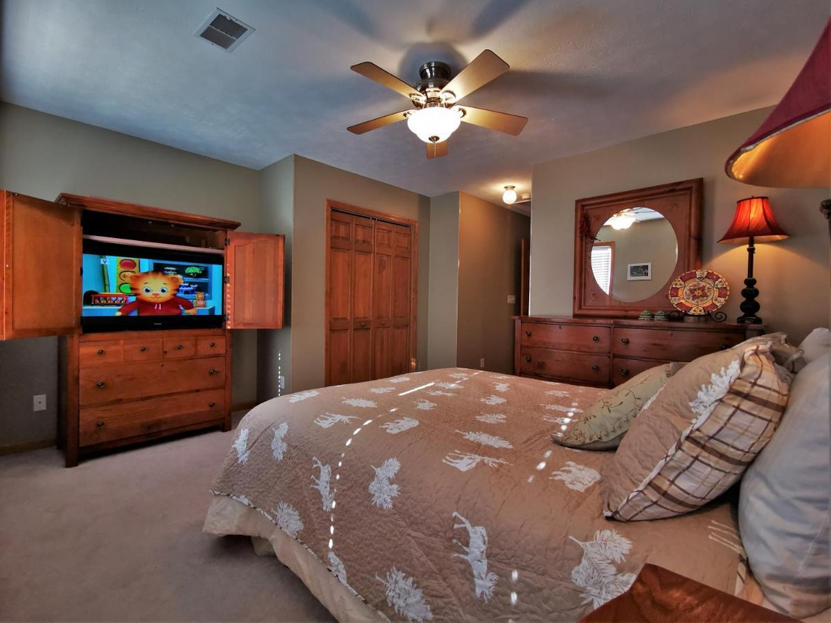 Gorgeous House For Ski Retreat Or Mountain Vacations Сноушу Екстер'єр фото
